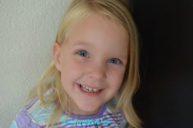 Getting my preschool aged daughter help for expressive/receptive speech disorders and echolalia. Does it mean autism? Know the warning signs and treatment options for 3 and 4 year olds with echolalia. 