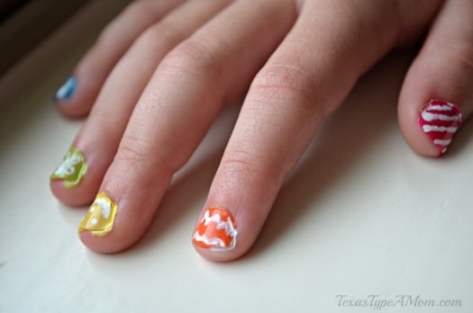 Cakes Right Hand Painted Nails
