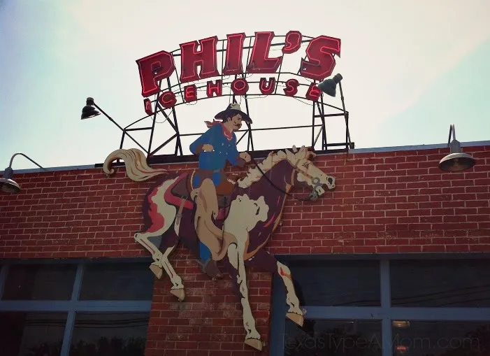 Phil's Ice House Austin