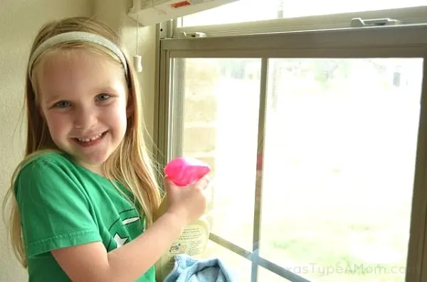 Safe-Help-Cleaning-with-Ology #WalgreensOlogy #shop