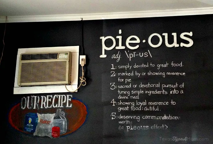 Chalkboard Wall Pieous