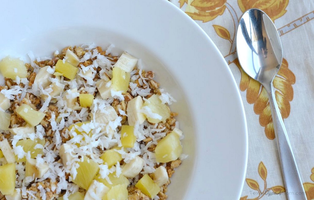 Tropical Breakfast Oats