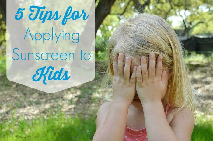 5 Tips for Applying Sunscreen to Kids #SummerofSplash #sp