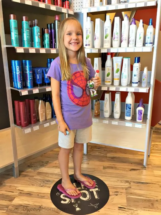 Cakes in Selfie Spot at Great Clips