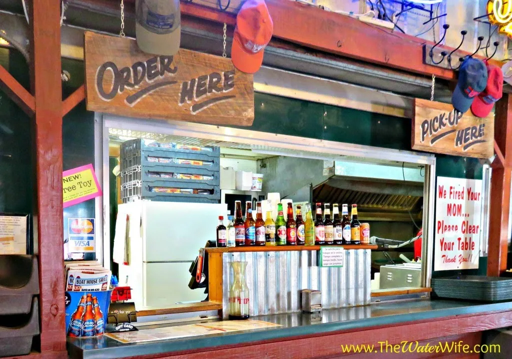 Southern Restaurant Review: Boat House Grill Restaurant 