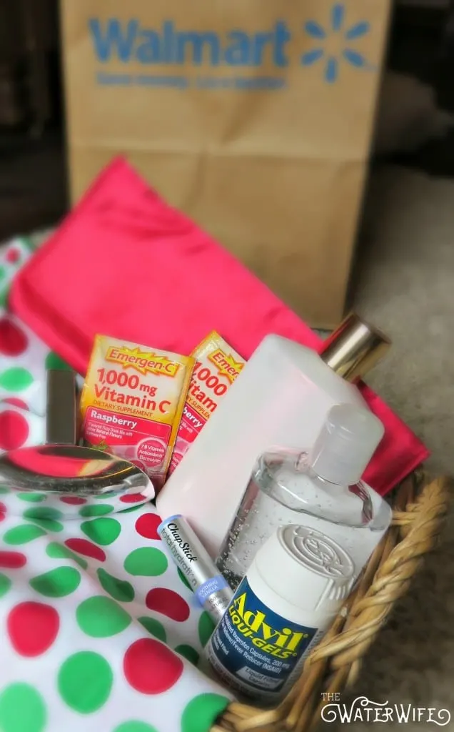 Romantic Getaway Plan Packing