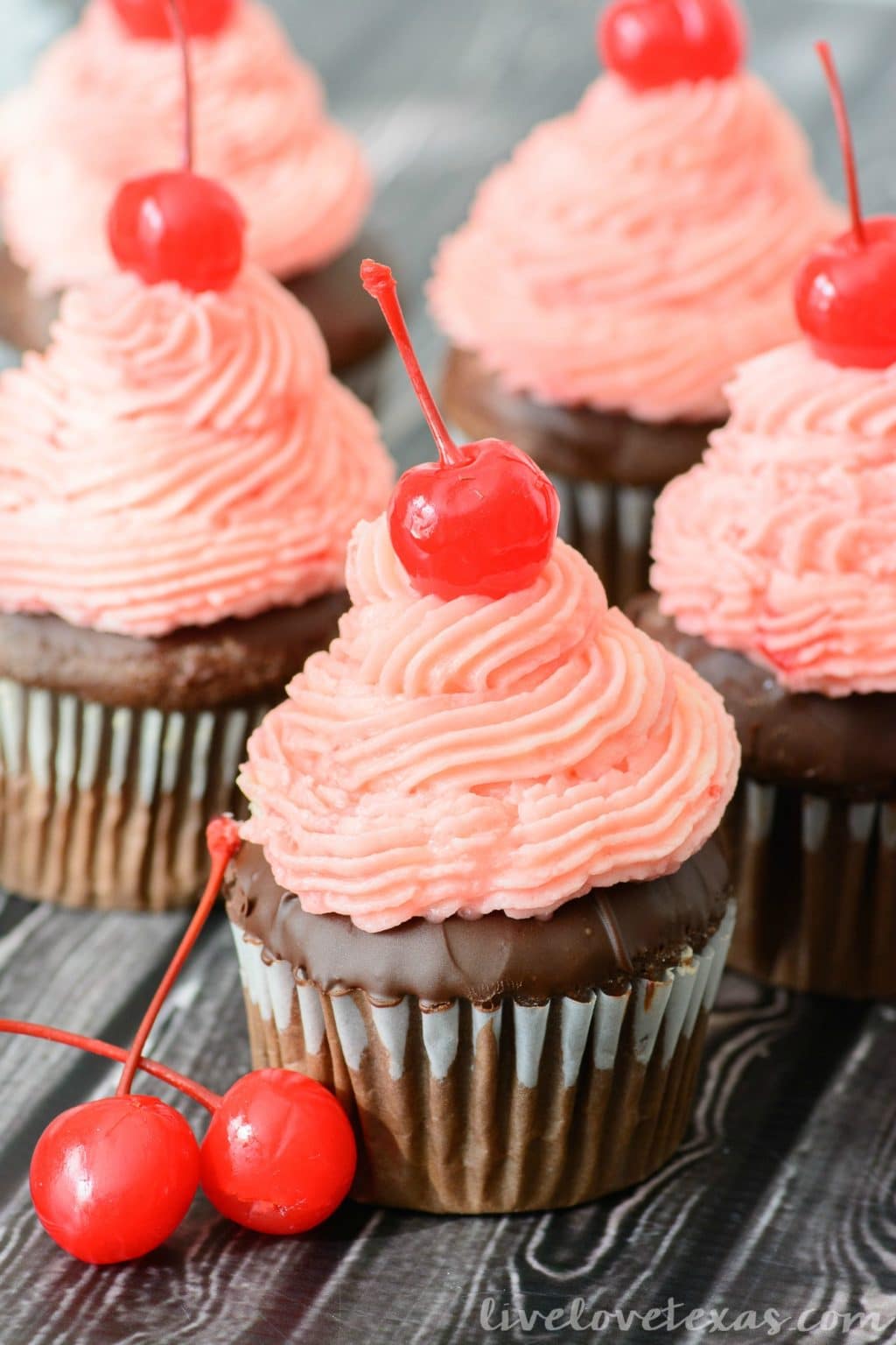 I know what I’m making on Valentine’s Day. These drool worthy Chocolate Ganache Cupcakes Recipe with Cherry Buttercream Frosting! Check out this ganache shortcut - you’ll love it! 