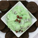 St Patrick's Day can easily get overlooked when it's sandwiched between Valentine's Day and Easter, but no one will forget this simple and delicious dessert idea.. Easy Mint Chocolate Cheesecake Dip Recipe with Label