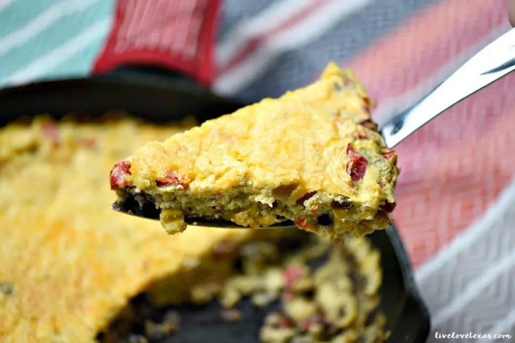 Try this Southwestern Cast Iron Skillet Frittata and surprise mom for Mother's Day, her birthday, or any other day! 