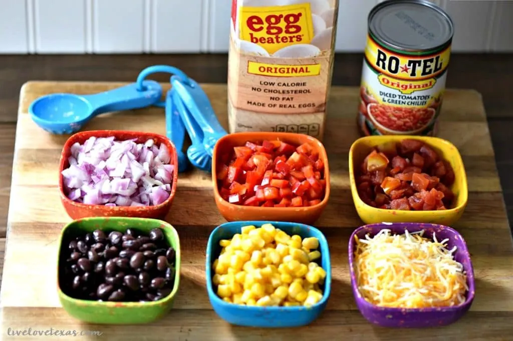 Try this Southwestern Cast Iron Skillet Frittata and surprise mom for Mother's Day, her birthday, or any other day! 