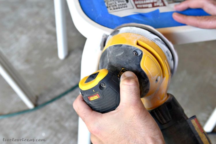 How to Spray Paint Metal Patio Furniture