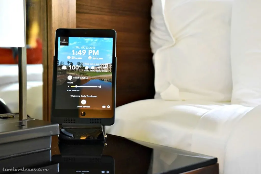 Review of The Woodlands Resort, a family friendly travel destination in Texas just north of Houston!