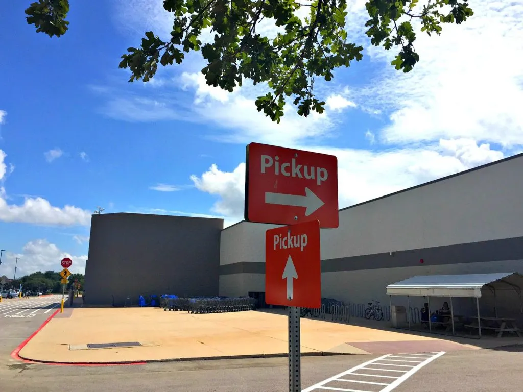 walmart-online-grocery-pickup-location