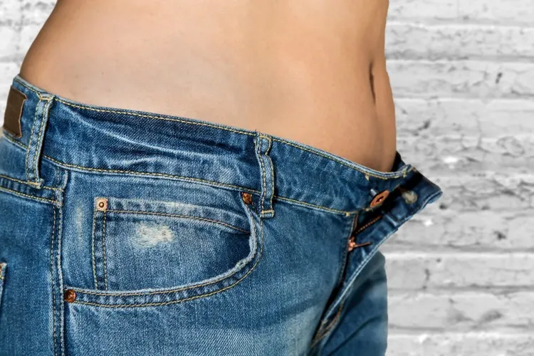 Pins can be deceiving. Is it weight loss or tummy tuck surgery you're seeing in those before and after photos? Here's a simple guide so you can tell.