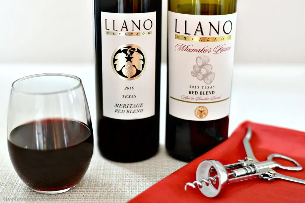 This easy penne with spicy vodka tomato cream sauce recipe may be simple, but it's delicious and always a crowd-pleaser...even for holiday meals!