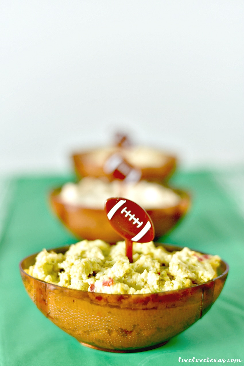 Don't spend more time than you have to in the kitchen during the big game. Try these 5 Easy No Bake Super Bowl Snacks Ideas to make party planning simple!