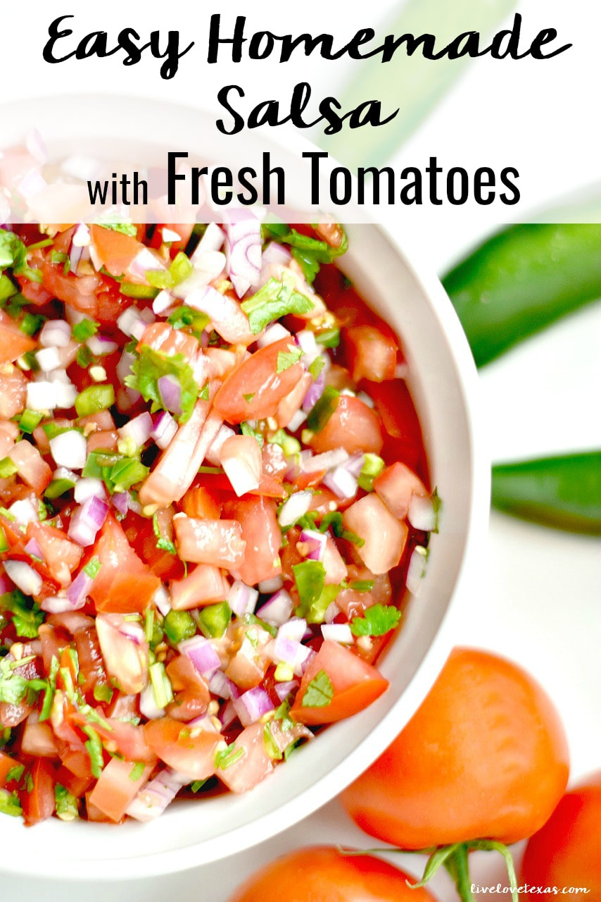 Ditch the store-bought salsa and make your own with this Easy Homemade Salsa Recipe with Fresh Tomatoes & Peppers. It's fast and simple to make to make and tastes great as a topping or with chips!