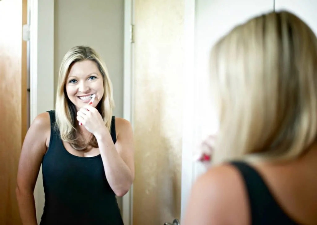 One of the first things people usually notice when meeting someone new is their smile. Make sure your smile looks the best it can by taking care of your teeth and your gums. It&rsquo;s easier than ever to make sure your gums stay healthy. It's so easy - I'll teach you how! 