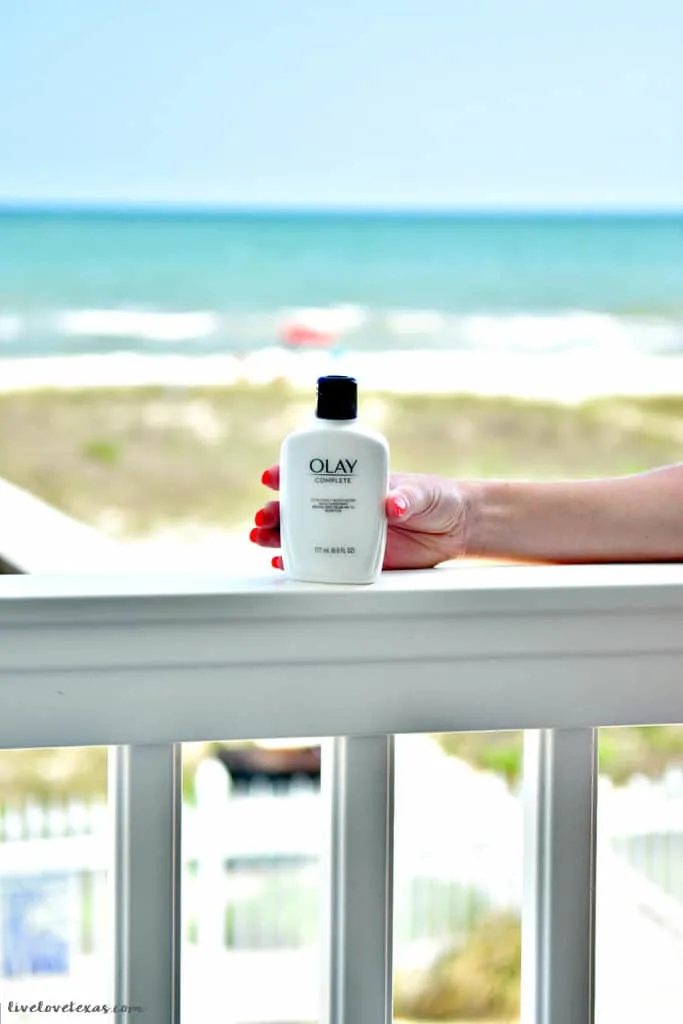Have fun in the sun, but don't neglect your skin. Learn How to Protect Your Skin From the Sun Every Day in three easy steps! 