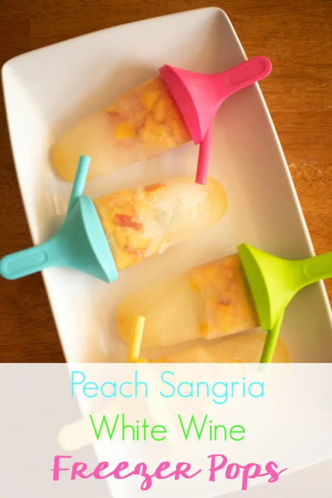 Looking for an adult alcoholic popsicle to cool you down? These peach sangria white wine popiscles&nbsp;are what you need. Light, flavorful, and easy to make in your own freezer.