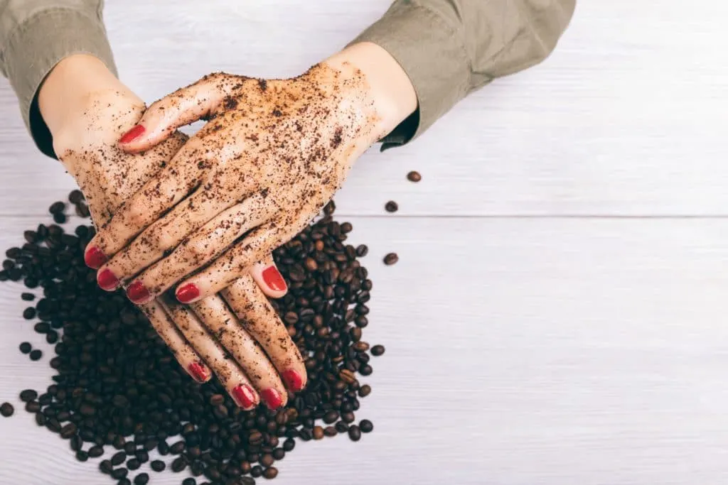 Everyone knows about the health benefits of coffee, but what do you do with those used coffee grounds? Don't just toss them, save them! Here are 7 Ways to Use Coffee Grounds in Your Beauty Routine!