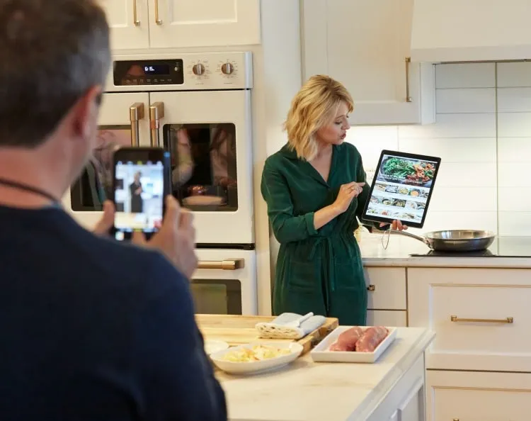 Style and tech come together in the kitchen with the new Cafe Matte Collection. Find out what the Cafe Matte Collection is and how it's changing the game for kitchen appliances!