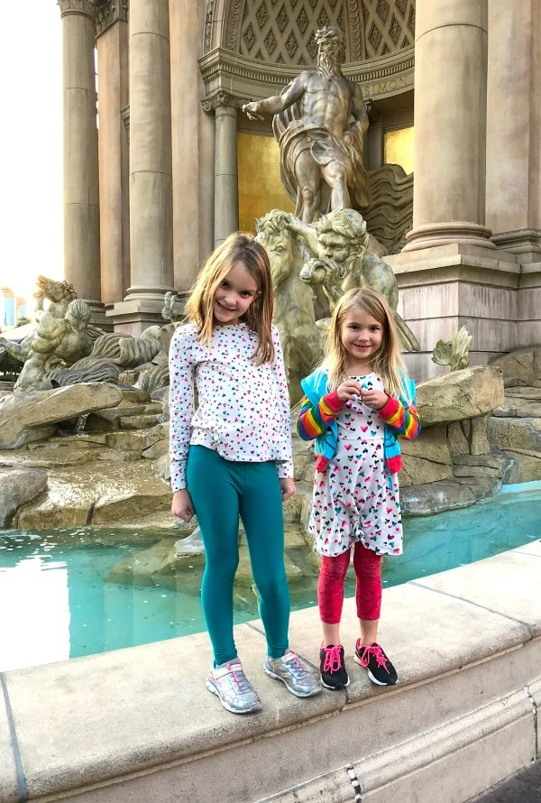 Girls in Front of Caesars Palace in Las Vegas