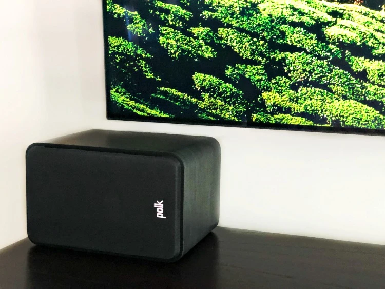 You can't go to a fancy restaurant for every date night. For those nights you're stuck at home, here are five easy steps on how to plan a movie night in!