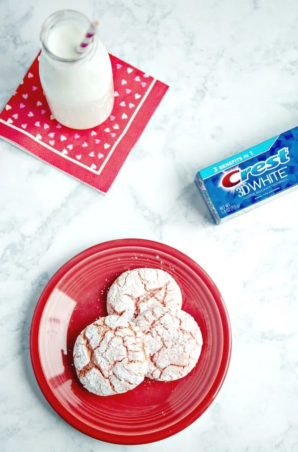 Pink crinkle cookies recipe for Valentine's Day