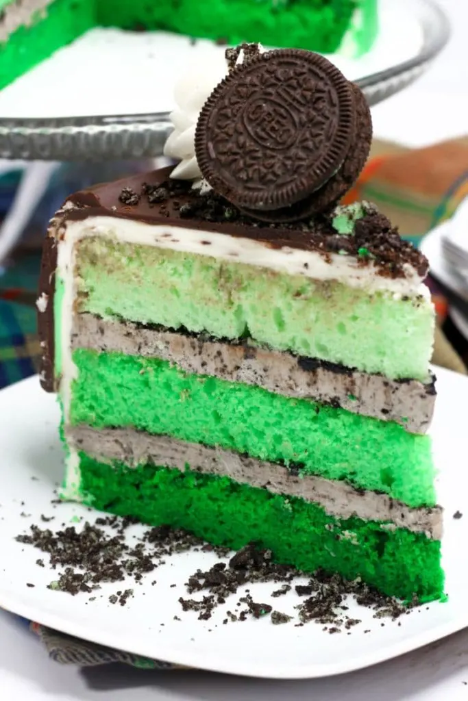 Mint chocolate Oreo cake dessert