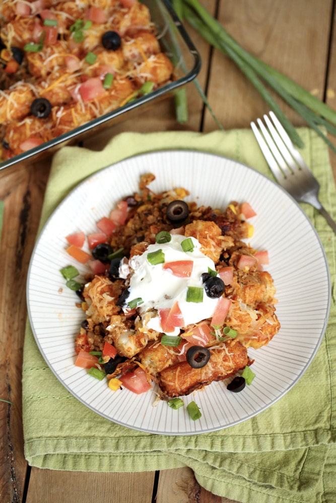 taco tater tot casserole with ground beef