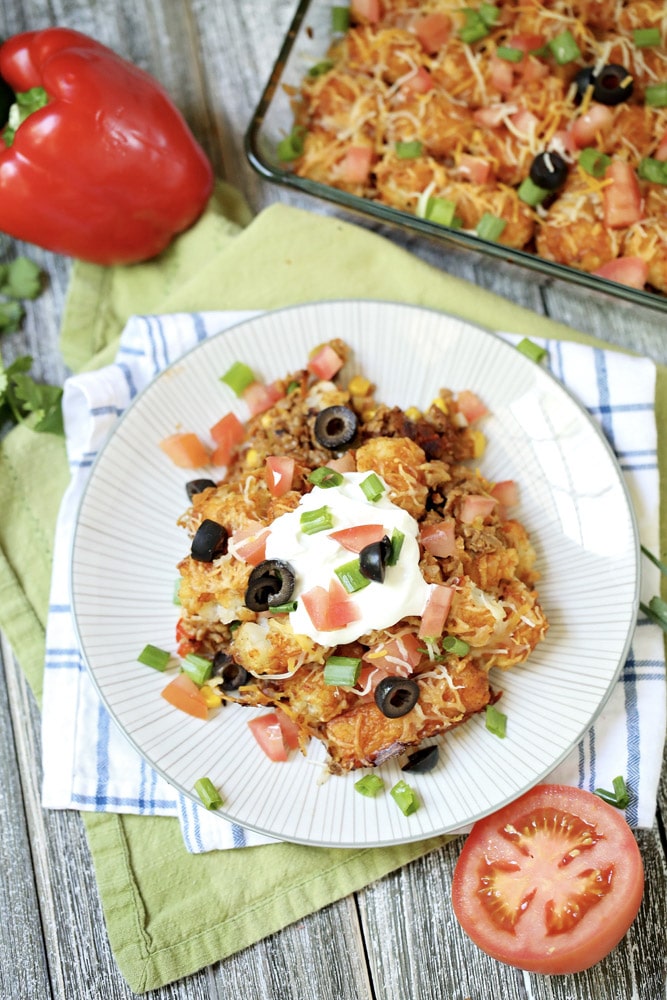 cheesy mexican taco tater tot casserole

