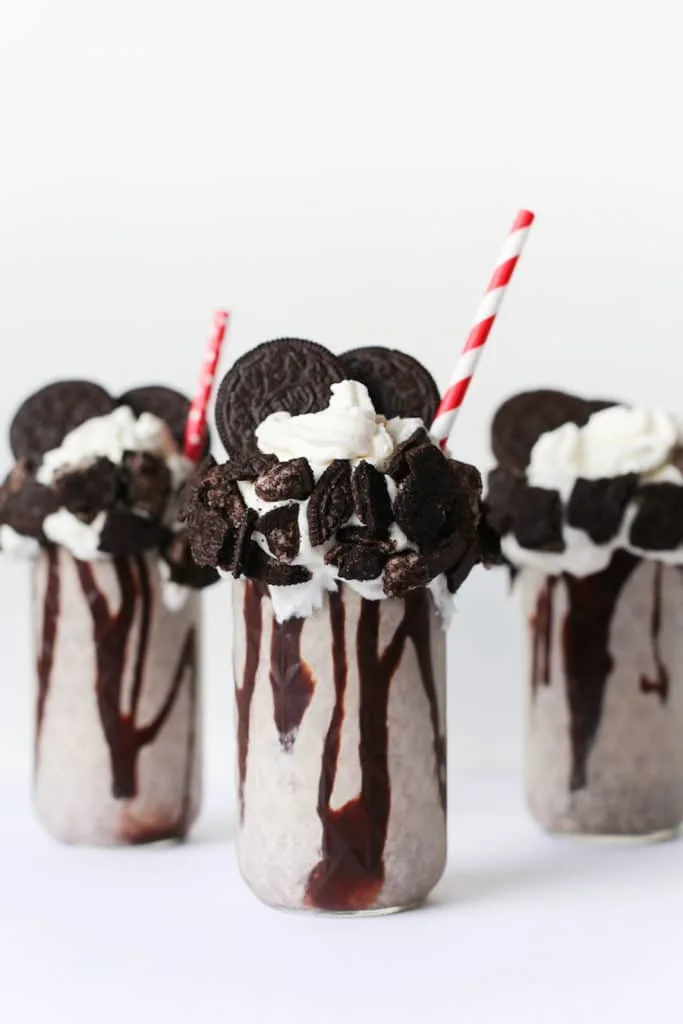 oreo-cookie-milkshake-recipe