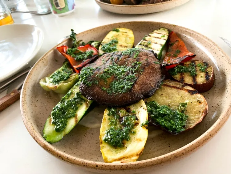 Yuyo restaurant vegetables a la brasa