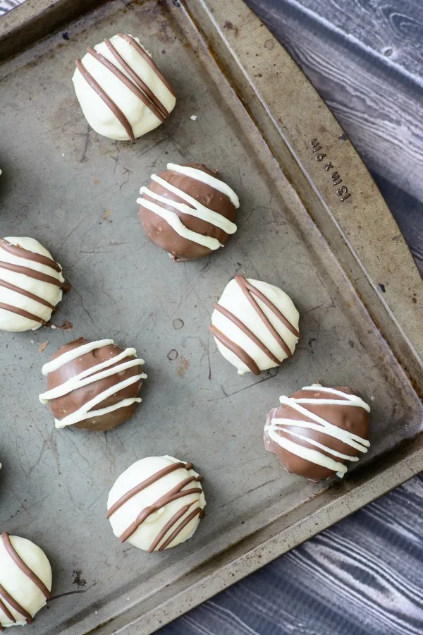 No bake chocolate truffles on cookie sheet to harden chocolate